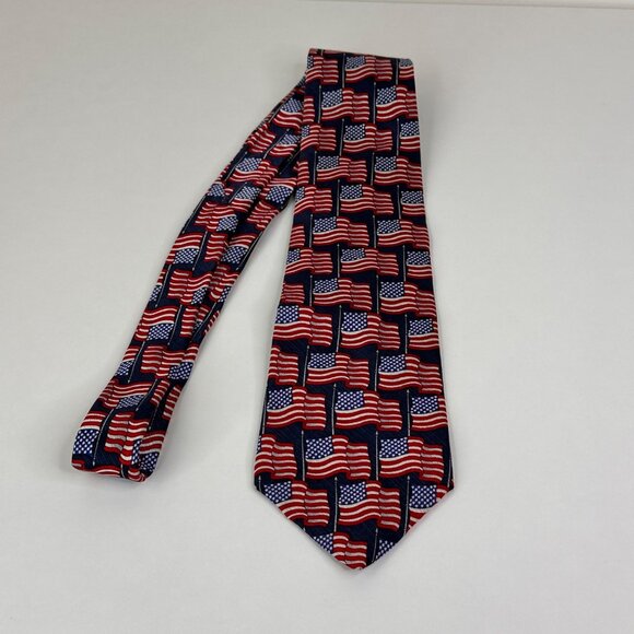 American Traditions USA-Made American Flag Pattern Silk Tie Red/White/Blue Mens - Picture 2 of 7